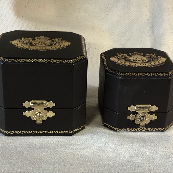 Juicy Couture Born in Glamorous USA Jewelry Presentation Boxes Lot of 2 - Picture 3 of 11
